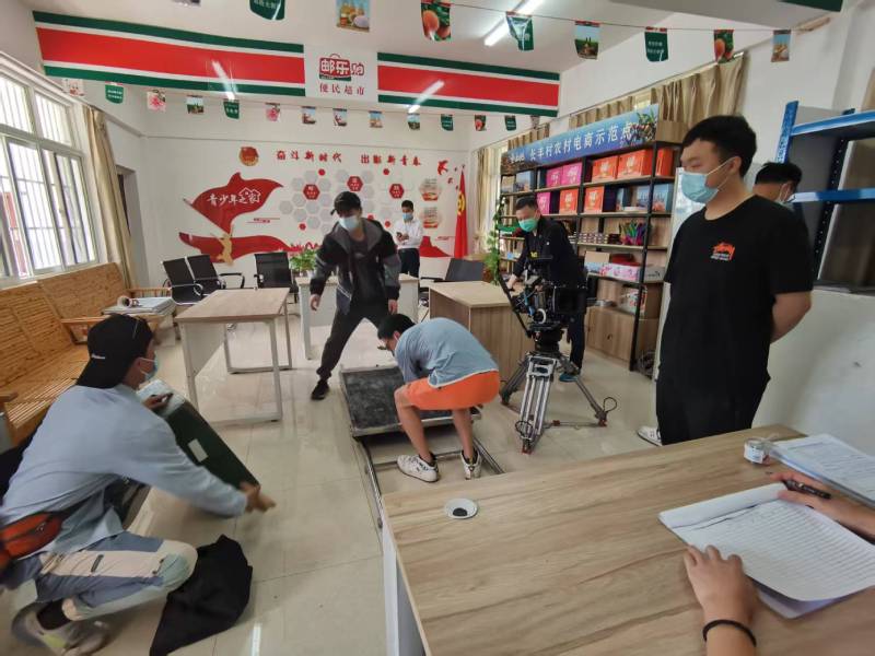 盐亭县广告片拍摄公司：极简主义践行者，少即是多的视觉哲学